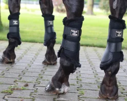 BACK ON TRACK BOT LL Horse Boots|Back on Track® 3D Mesh Splint Boots with Faux Fur