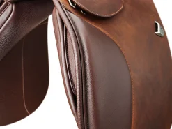 SADDLERY BRANDS INTL English Saddles|Bates Caprilli Close Contact Saddle with Extended Flap