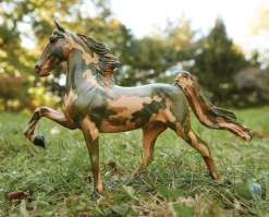 Kids REEVES INTERNATIONAL Gifts|Breyer Horses|Breyer® Hope Horse 2025 - Honor