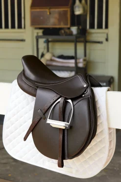 JPC INDIA-LTHR TACK English Saddles|Circuit™ Debut Saddle