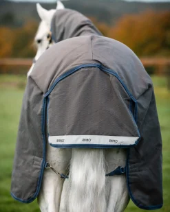 HORSEWARE Turnout Blankets|® Ireland Rhino® Plus HexStop Vari-Layer® 250 Gram Medium-Weight Turnout Blanket