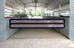 KENSINGTON Stable Hardware|™ Aisle Guard with Adjustable Sides