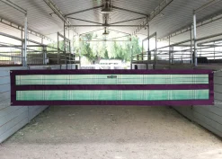 KENSINGTON Stable Hardware|™ Aisle Guard with Adjustable Sides