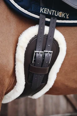 KENTUCKY HORSEWEAR Girths & Accessories|Vegan Anatomic Sheepskin Short Girth