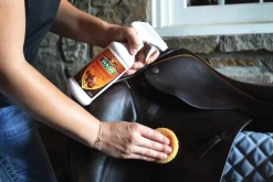 ANIMAL HEALTH INT Saddle Covers & Leather Care|Leather Therapy® Wash