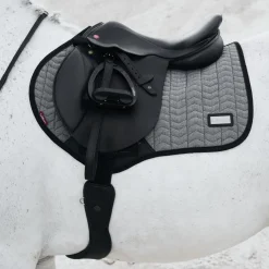 HORSE HEALTH TRADE Close Contact Saddle Pads|LeMieux® Aspen Close Contact Saddle Pad