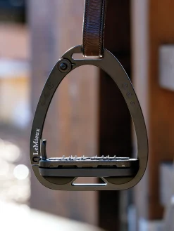 HORSE HEALTH TRADE Stirrup Irons|Lemieux® Vector Balance Stirrups