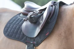 HORSE HEALTH TRADE Close Contact Saddle Pads|LeMieux® X-Grip EuroJump Square Pad