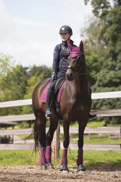 HORSE HEALTH TRADE Close Contact Saddle Pads|Dressage Pads|LeMieux® Suede Dressage Square Pad