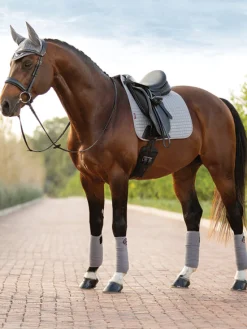 HORSE HEALTH TRADE Close Contact Saddle Pads|Dressage Pads|LeMieux® Suede Dressage Square Pad