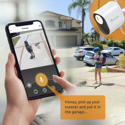 FULFILLMENT SERVICES Stable Hardware|Toucan® Security Floodlight Camera